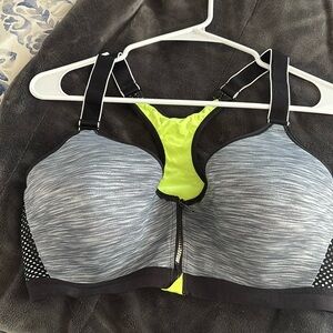 Maiden form  sports bra